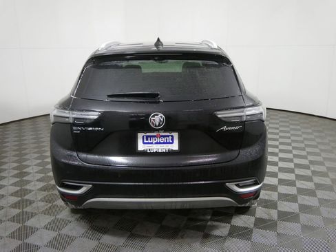 Used 2022 Buick Envision Avenir w/ Technology Package II image 4