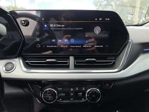 New 2026 Chevrolet Trax LT w/ Driver Confidence Package FWD image 23