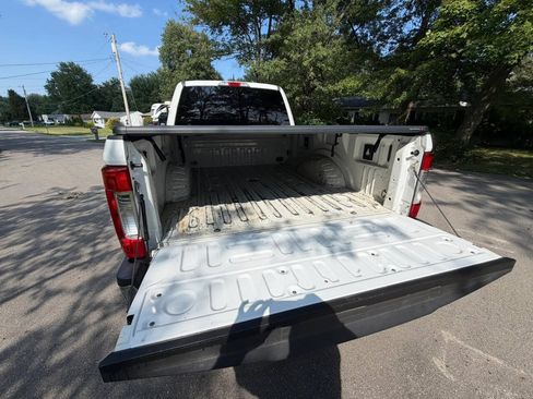 Used 2019 Ford F250 XLT AWD/4WD image 21