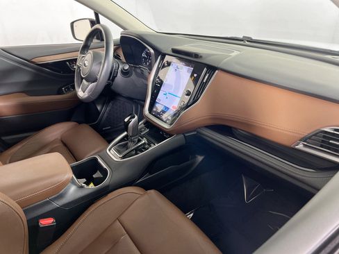 Used 2022 Subaru Outback Touring XT image 29