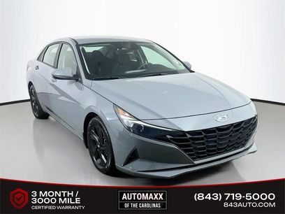 Used 2022 Hyundai Elantra SEL