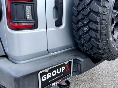 Used 2022 Jeep Wrangler Unlimited Sport AWD/4WD image 10
