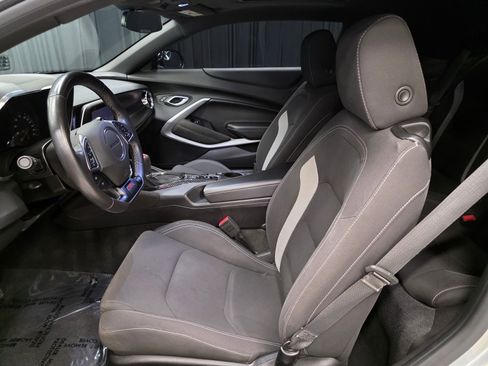 Used 2018 Chevrolet Camaro SS w/ Redline Edition RWD image 17