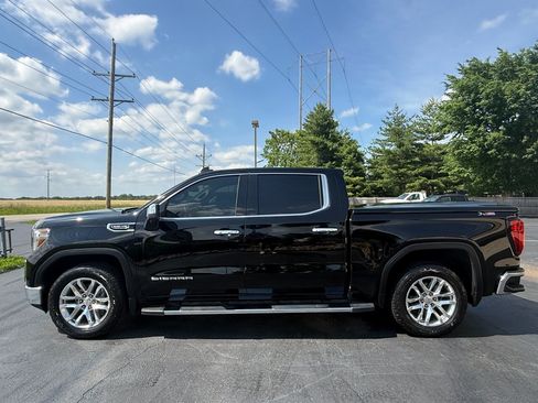 Used 2019 GMC Sierra 1500 SLT w/ SLT Premium Plus Package AWD/4WD image 3