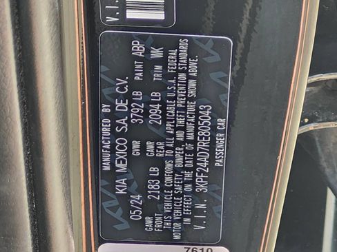 Used 2024 Kia Forte LXS FWD image 31