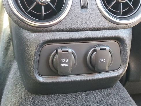 Used 2023 Kia Stinger GT-Line w/ Sun & Sound Package image 13