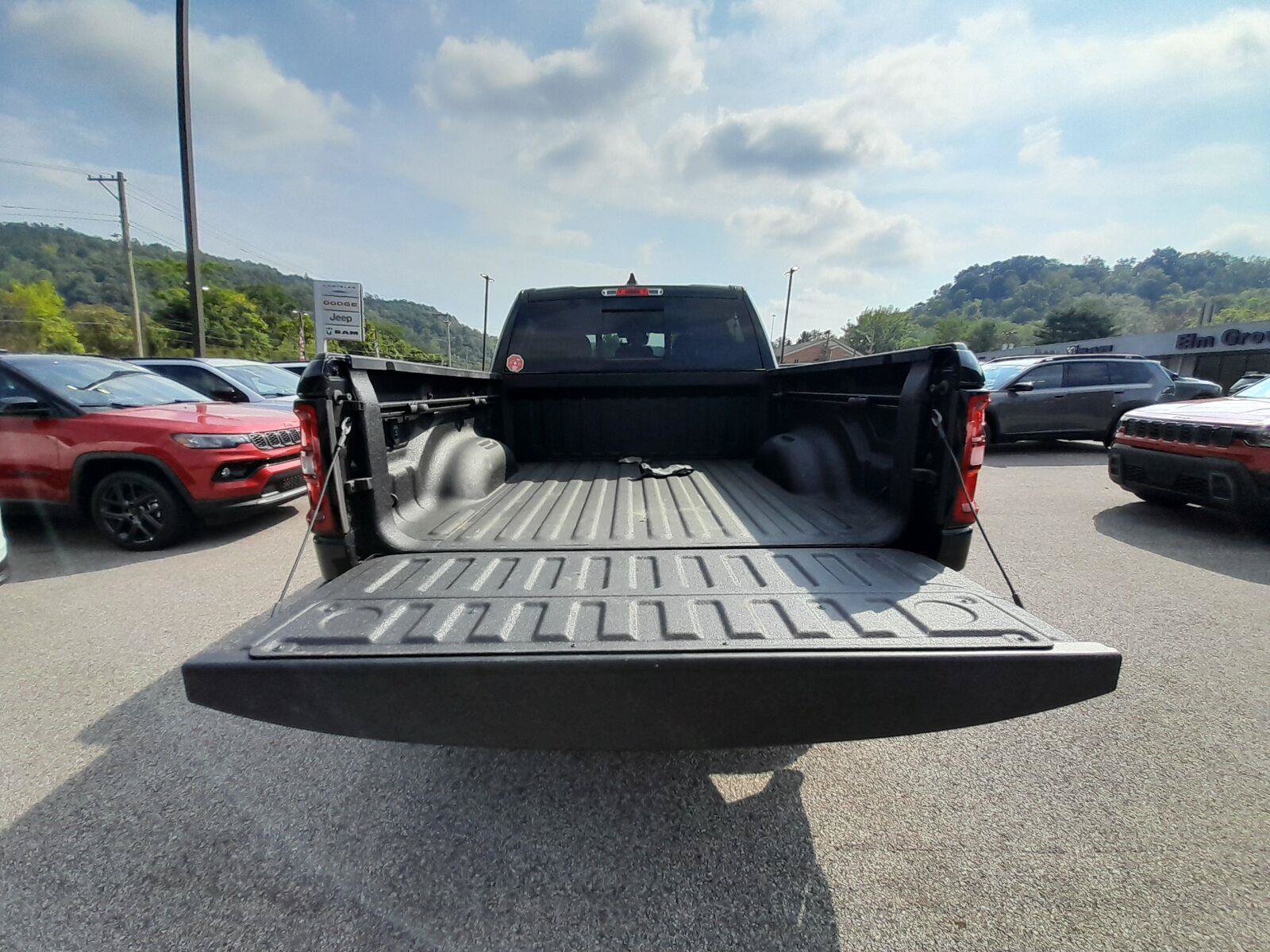 Used 2025 RAM 1500 Warlock AWD/4WD image 51