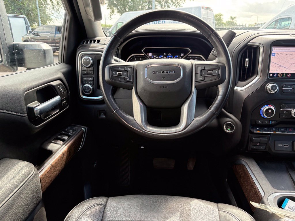 Used 2021 GMC Sierra 1500 Denali w/ Denali Ultimate Package AWD/4WD image 6