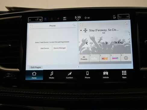 New 2026 Chrysler Pacifica Select image 3