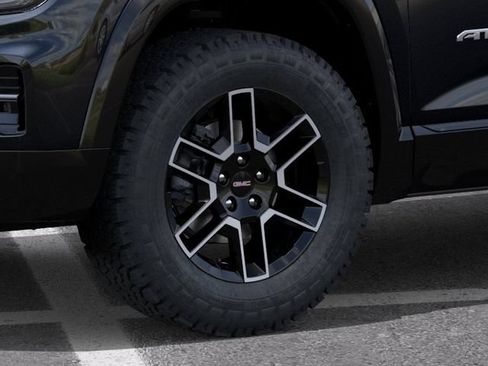 New 2026 GMC Terrain AT4 w/ Technology Package II AWD/4WD image 9