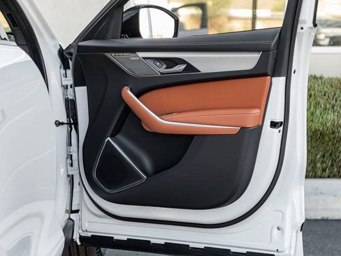 New 2026 Jaguar F-PACE R-Dynamic S image 25