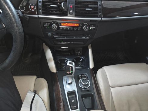 Used 2013 BMW X6 xDrive35i image 33