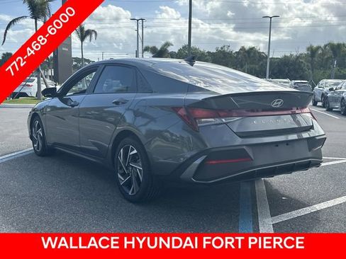 Used 2025 Hyundai Elantra Sport FWD image 8