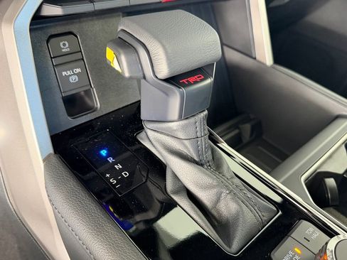 New 2026 Toyota Tundra Limited AWD/4WD image 25