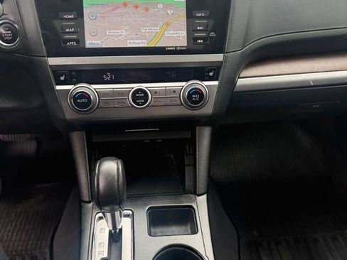 Used 2016 Subaru Outback 2.5i Limited AWD/4WD image 17