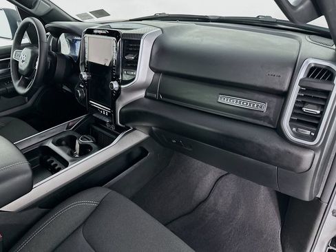 Used 2025 RAM 1500 Big Horn AWD/4WD image 31