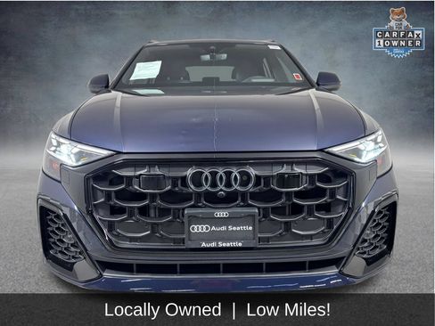 Used 2025 Audi Q8 Prestige AWD/4WD image 2