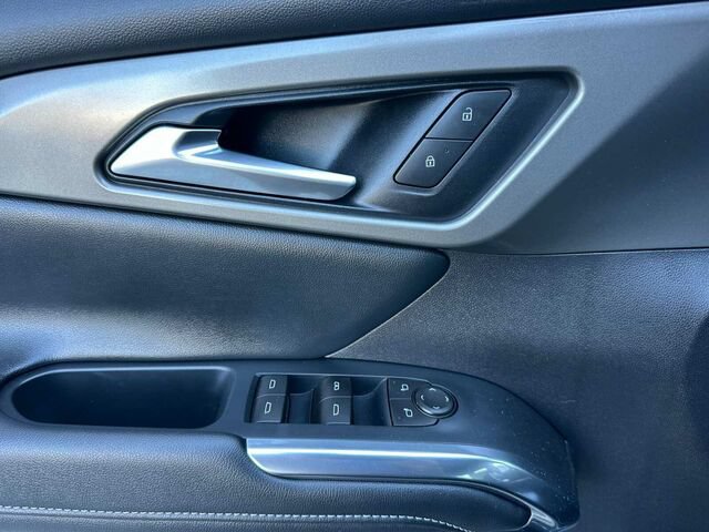 Used 2026 Chevrolet Traverse LT w/ Driver Confidence Package AWD/4WD image 11