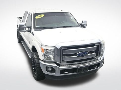 Used 2015 Ford F250 Lariat w/ Chrome Package AWD/4WD image 24