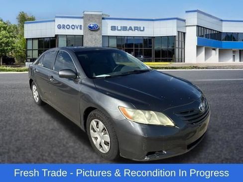 Used 2009 Toyota Camry LE FWD image 8