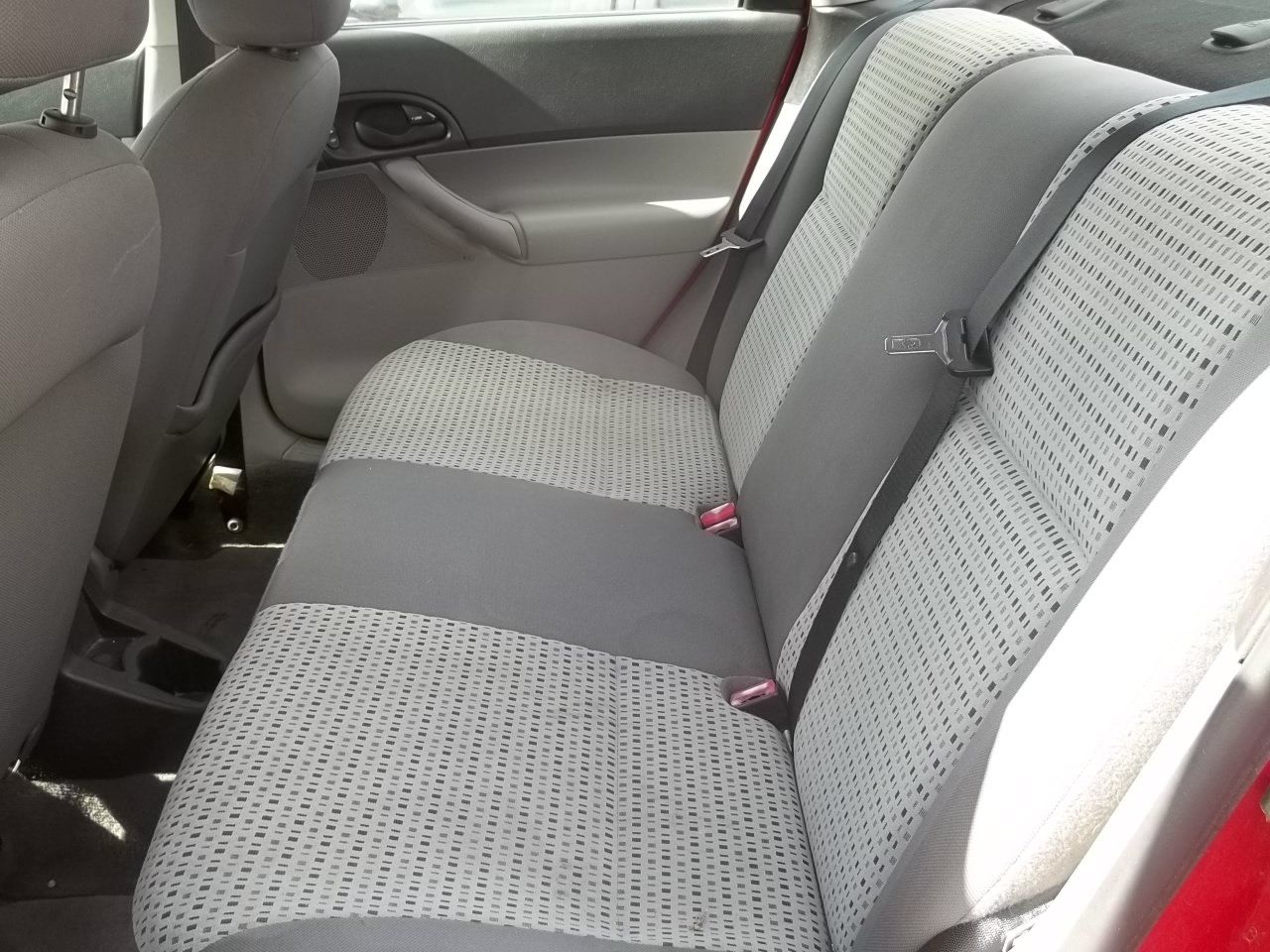 Used 2007 Ford Focus SE FWD image 10