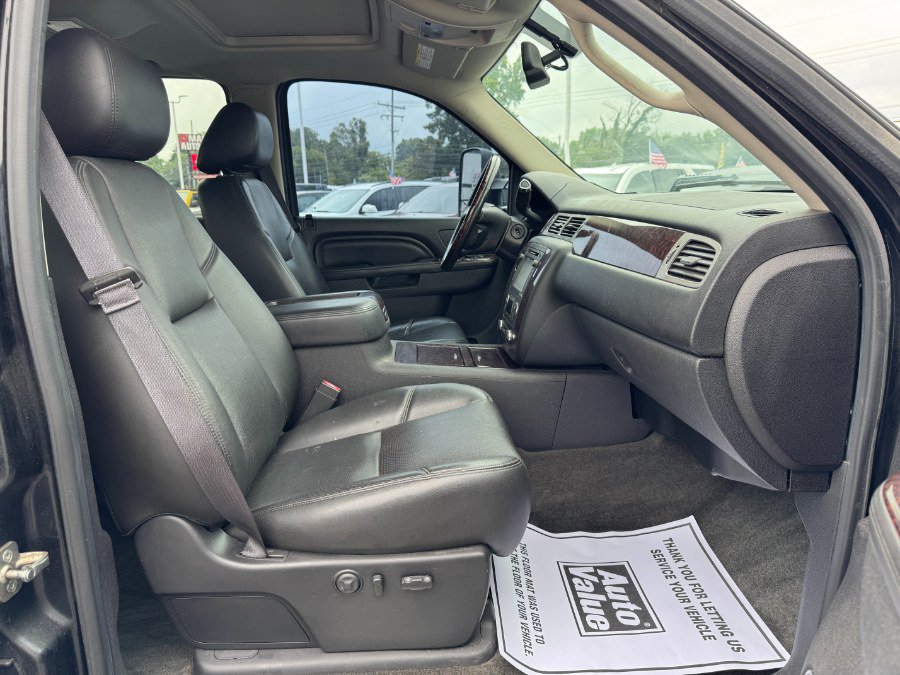 Used 2013 GMC Sierra 2500 Denali AWD/4WD image 18