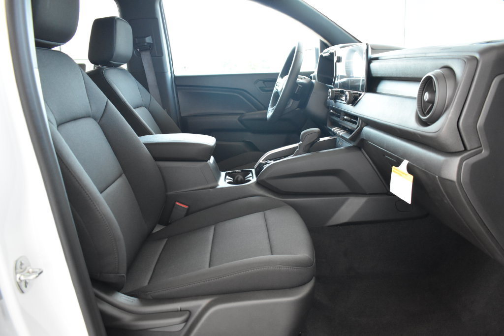 New 2026 Chevrolet Colorado W/T AWD/4WD image 5