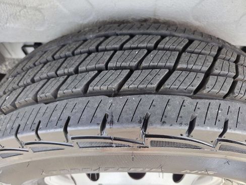 Used 2023 RAM ProMaster 2500 image 5