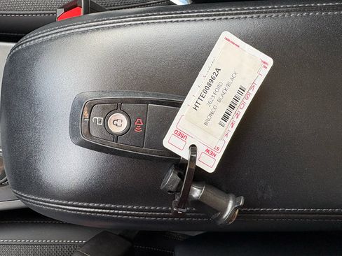 Used 2023 Ford Bronco Sport Badlands image 34