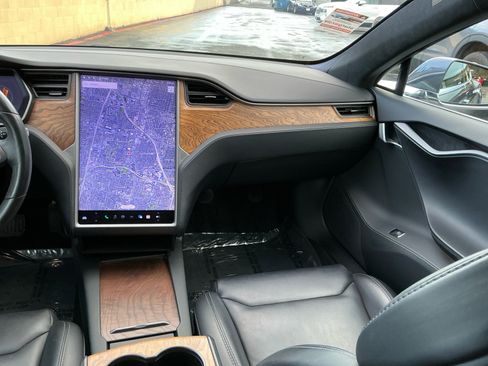 Used 2019 Tesla Model S 75D image 17