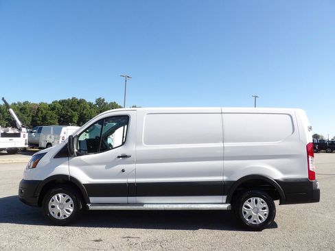 Used 2025 Ford Transit 250 Low Roof w/ Exterior Upgrade Package RWD image 54