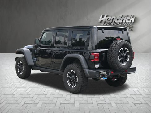 Used 2025 Jeep Wrangler Unlimited Rubicon 4xe w/ Safety Group AWD/4WD image 8