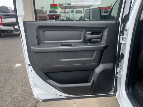 Used 2022 RAM 1500 Tradesman w/ Tradesman SXT Package image 13