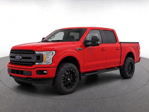 Used 2018 Ford F150 XLT w/ Equipment Group 302A Luxury AWD/4WD image 16