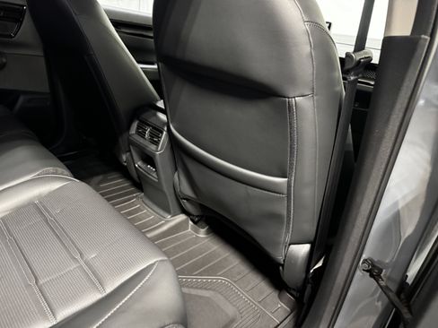 Used 2024 Honda CR-V EX-L image 36