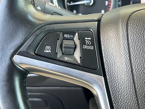 Used 2020 Buick Encore Preferred w/ Safety Package FWD image 27