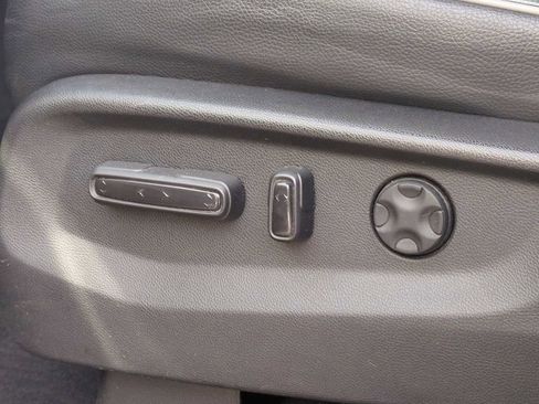 Used 2023 Honda Odyssey Elite image 17