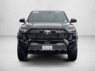 Used 2024 Toyota Tacoma TRD Off-Road w/ TRD Off Road Upgrade Package video 2