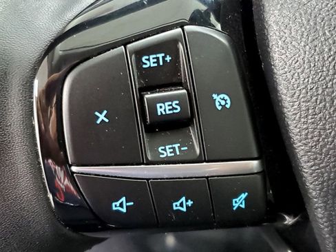 Used 2022 Ford Escape SEL w/ Class II Trailer Tow Package image 28