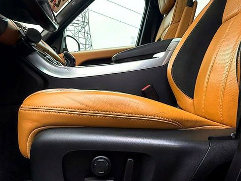 Used 2021 Land Rover Range Rover Sport HSE Dynamic image 16