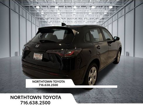 Used 2024 Honda HR-V LX image 29
