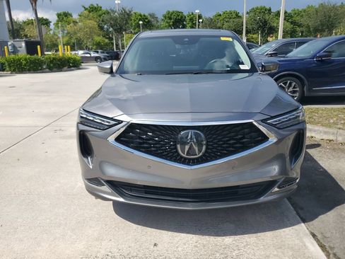 Used 2024 Acura MDX w/ Technology Package FWD image 2