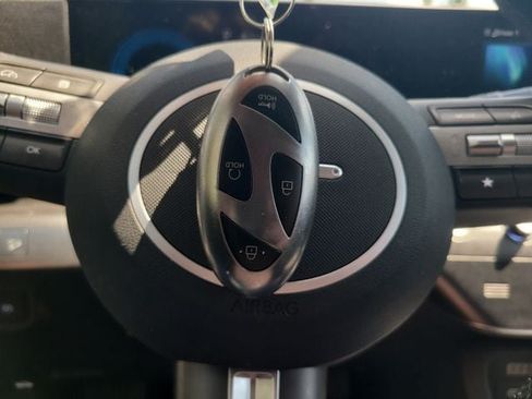 Used 2025 Hyundai Kona SEL FWD image 26