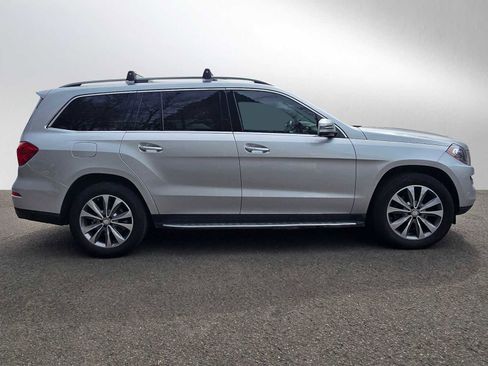 Used 2015 Mercedes-Benz GL 450 4MATIC image 2