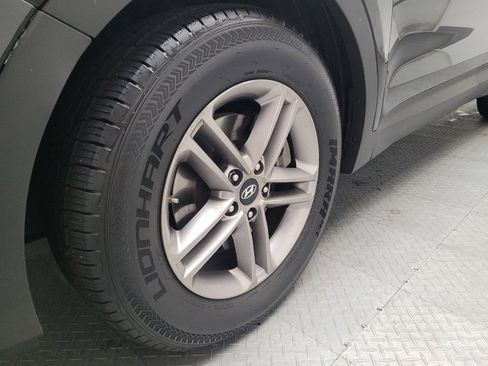 Used 2018 Hyundai Santa Fe Sport FWD image 31