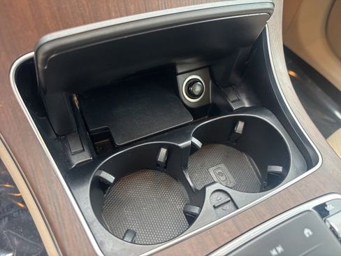 Used 2021 Mercedes-Benz GLC 300 GLC 300 image 24