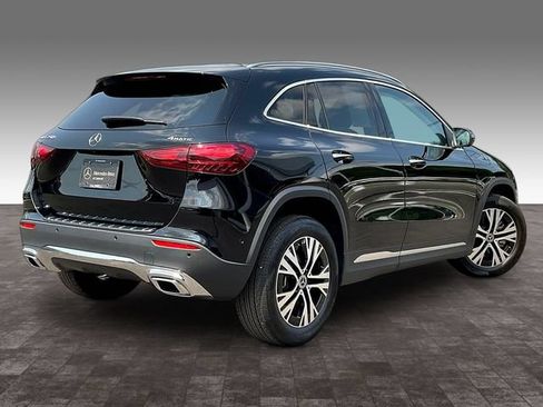 Used 2026 Mercedes-Benz GLA 250 4MATIC image 5