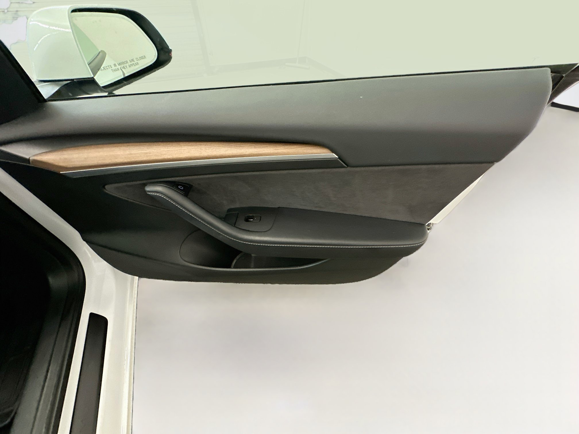 Used 2023 Tesla Model 3 Standard Range RWD image 32