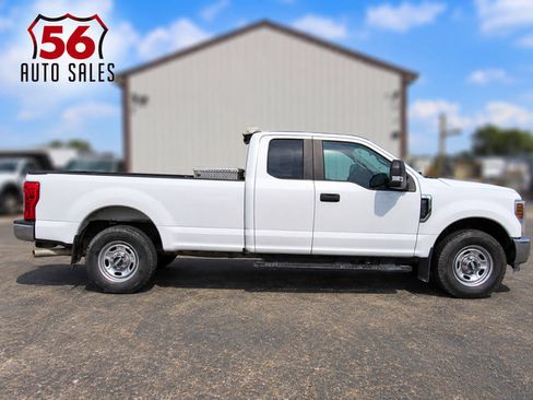 Used 2018 Ford F250 XL w/ Power Equipment Group RWD image 1