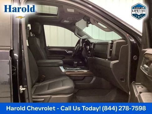 Used 2024 Chevrolet Silverado 1500 LT Trail Boss w/ LT Trail Boss Premium Package image 11